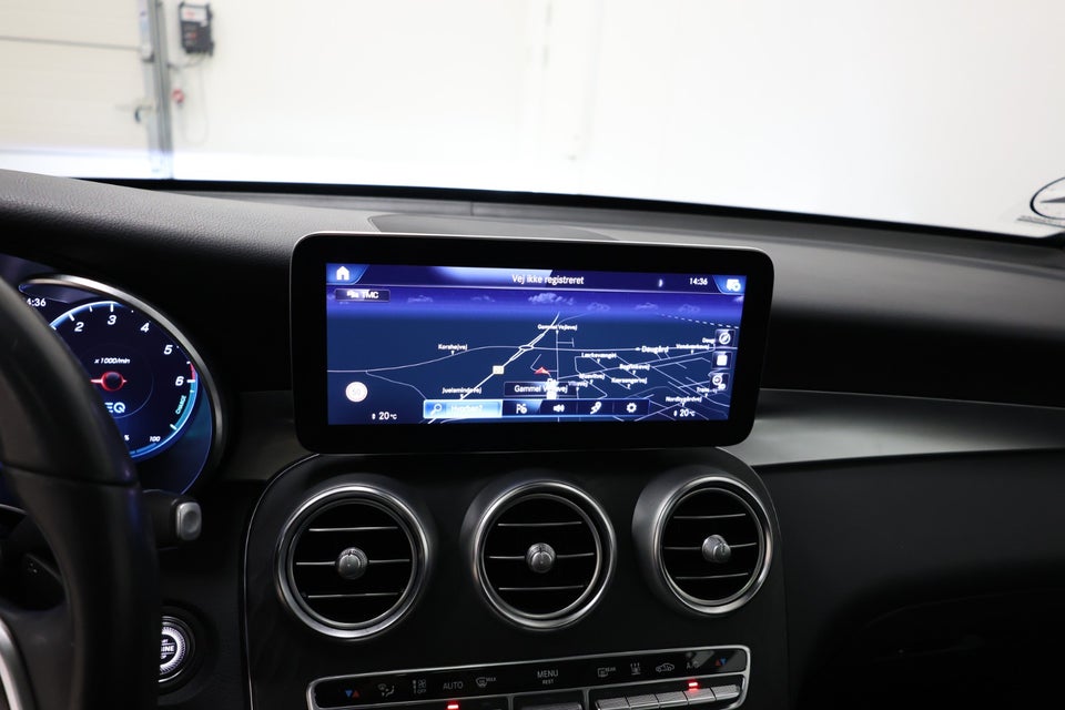 Mercedes GLC300 de 2,0 aut. 4Matic 5d