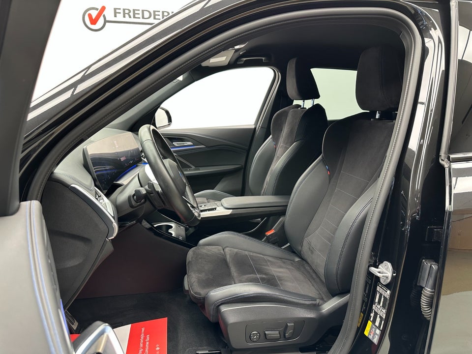 BMW iX1 eDrive20 M-Sport Pro 5d