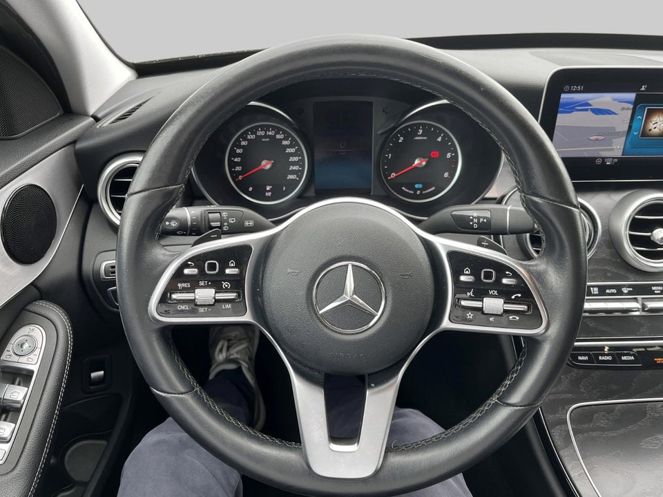 Mercedes C300 de 2,0 Advantage stc. aut. 5d