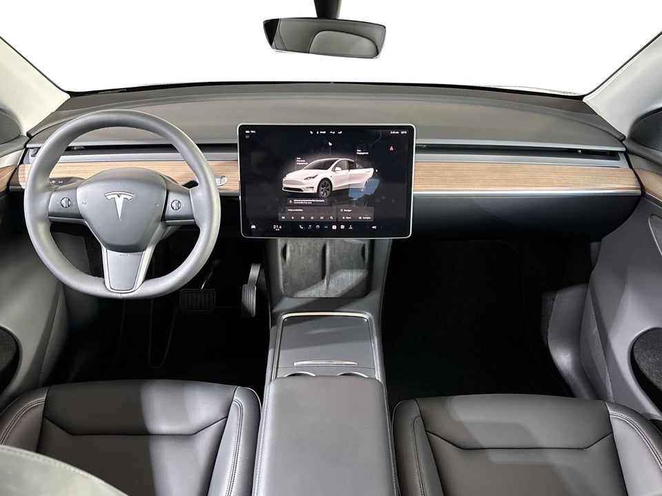 Tesla Model Y Long Range RWD 5d