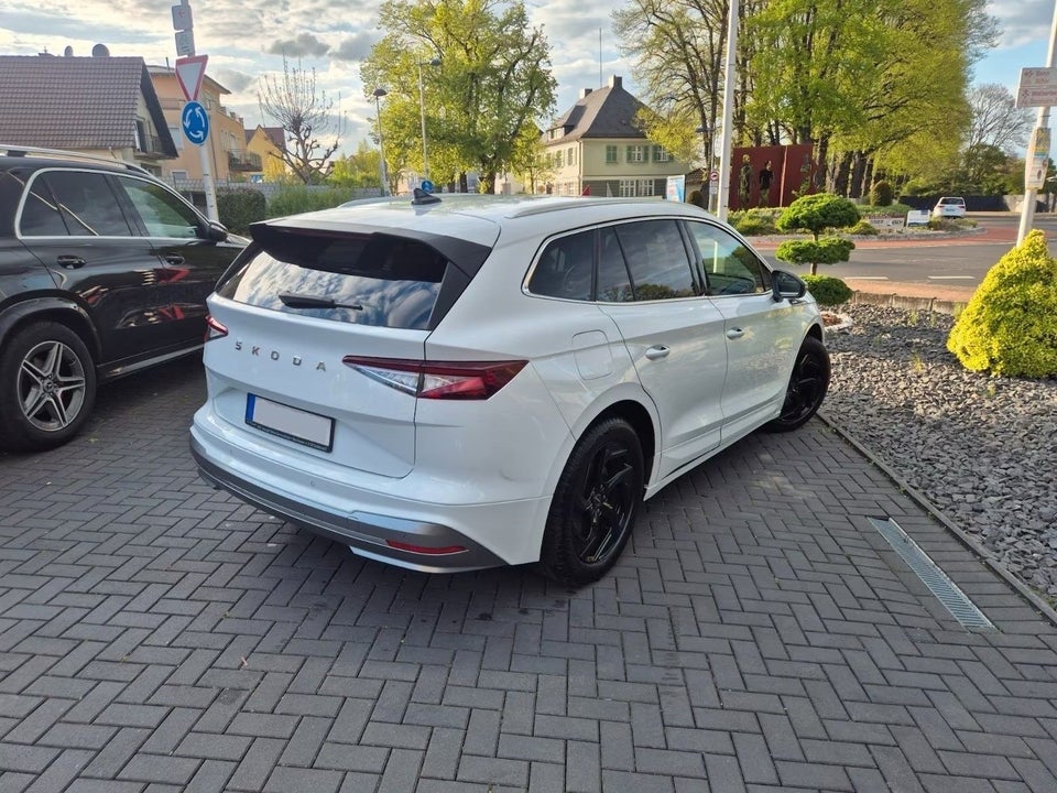 Skoda Enyaq 85 iV Laurin & Klement 5d