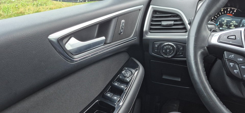 Ford S-MAX 2,0 TDCi 180 Titanium aut. 5d