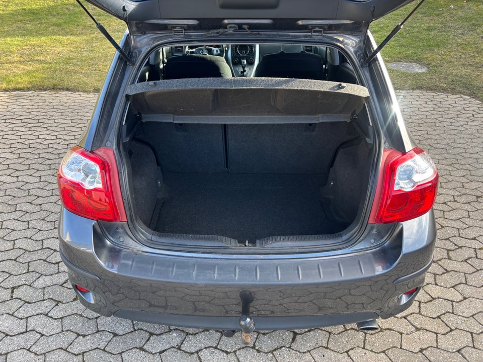 Toyota Auris 1,4 D-4D T2 5d