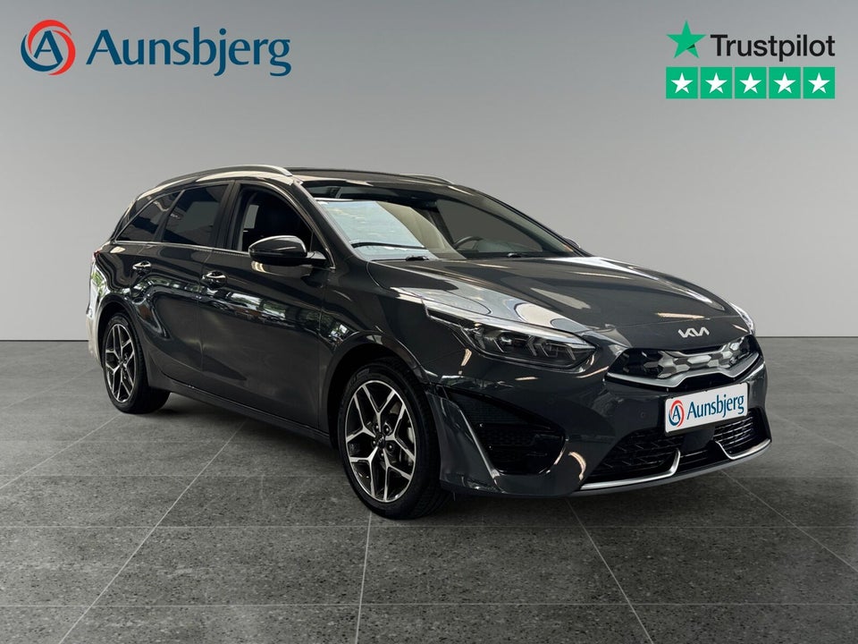 Kia Ceed 1,6 PHEV Upgrade Premium SW DCT 5d