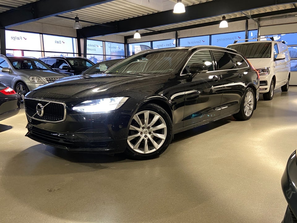 Volvo V90 2,0 D4 190 Momentum aut. 5d