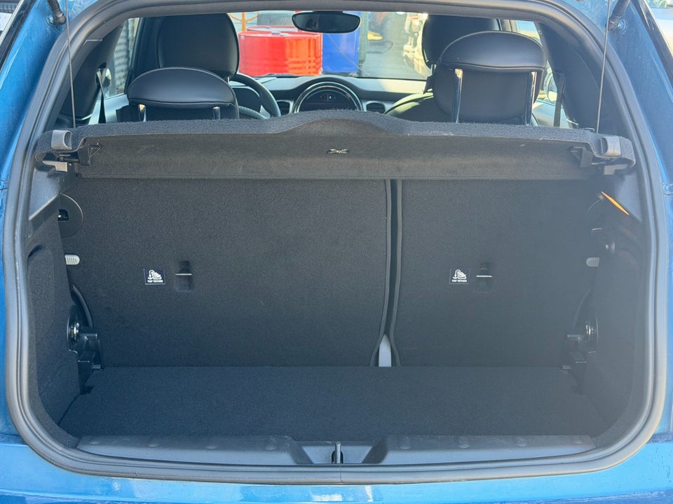 MINI Cooper SE Maximise 3d