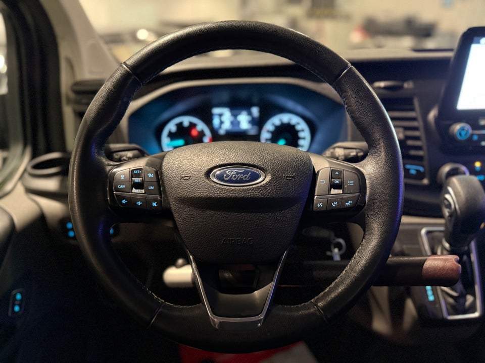 Ford Transit Custom Kombi 320S 2,0 TDCi 130 Trend aut.