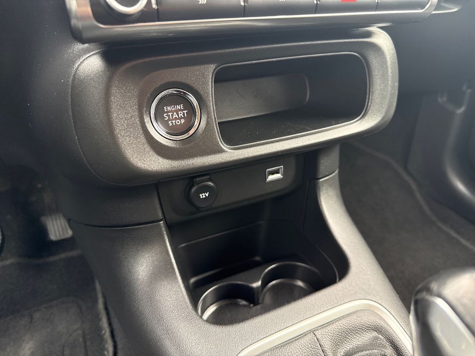 Citroën C3 1,2 PureTech 83 Shine Sport 5d