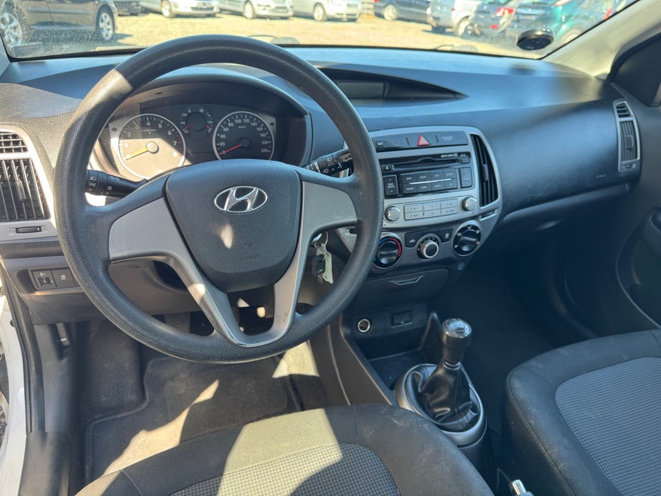Hyundai i20 1,25 Comfort 5d