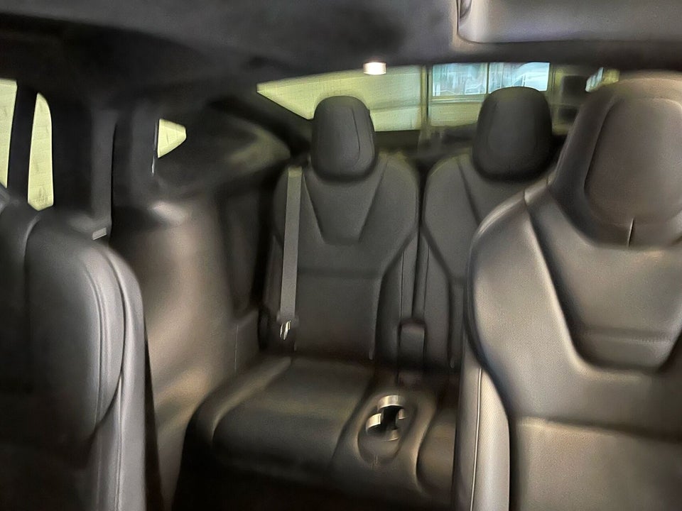 Tesla Model X 90D 5d