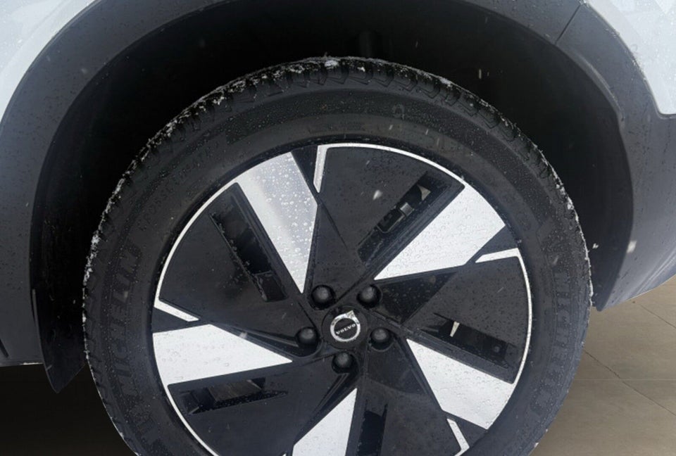 Volvo C40 ReCharge Twin Plus 5d