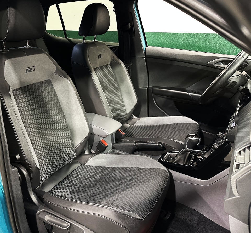 VW T-Cross 1,0 TSi 115 R-line DSG 5d