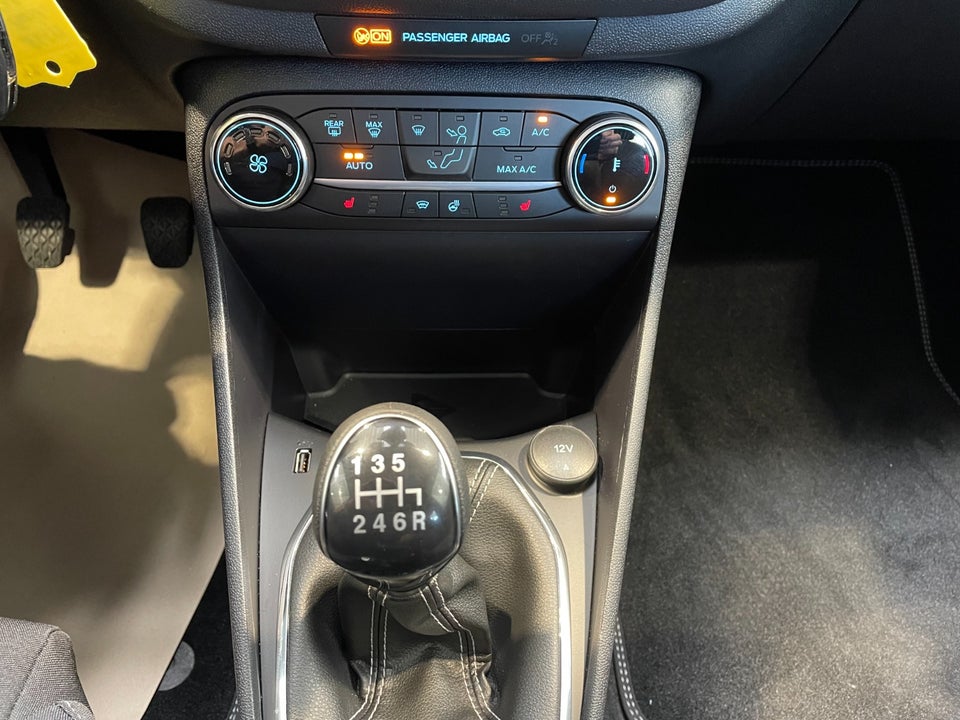 Ford Fiesta 1,0 EcoBoost Titanium 5d