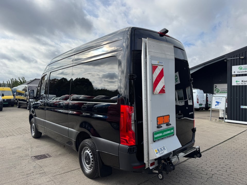 Mercedes Sprinter 317 2,0 CDi A2 Kassevogn aut. RWD