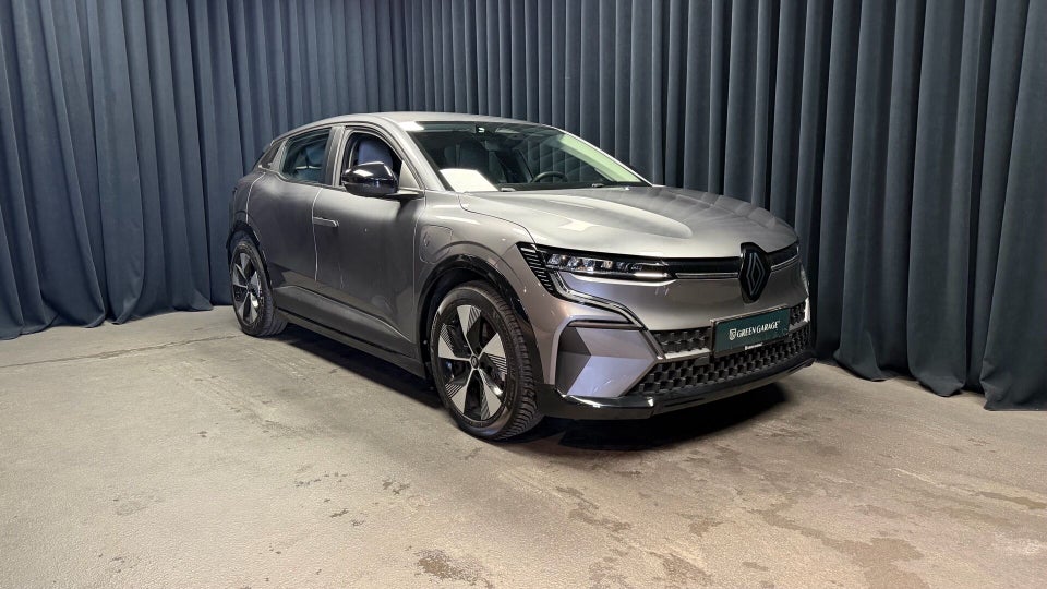 Renault Megane E-Tech 60 Equilibre 5d