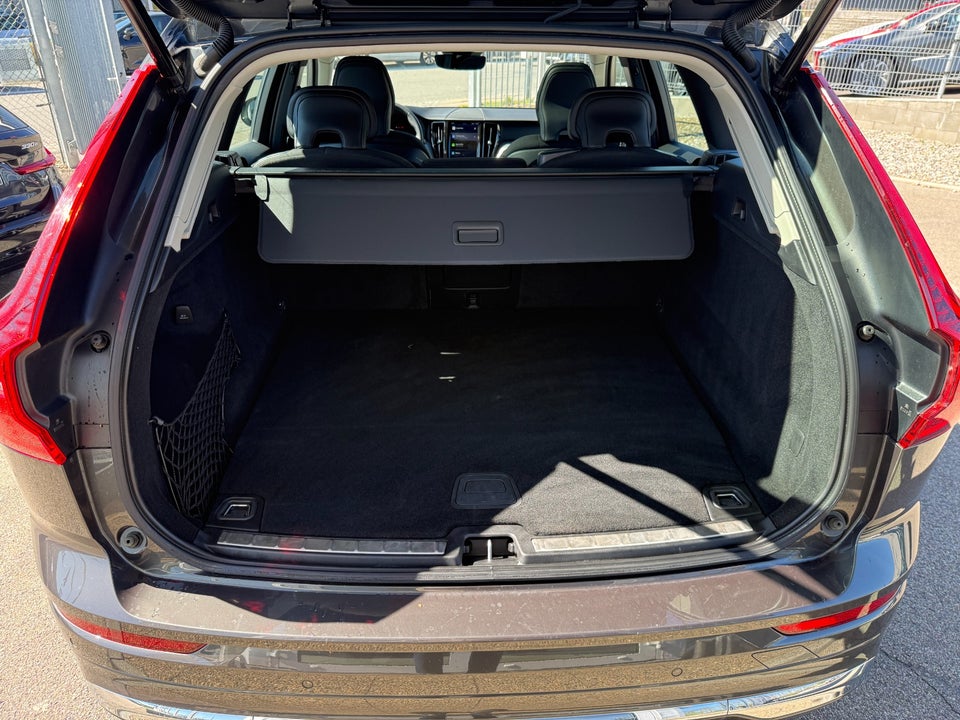 Volvo XC60 2,0 T6 ReCharge Inscription aut. AWD 5d