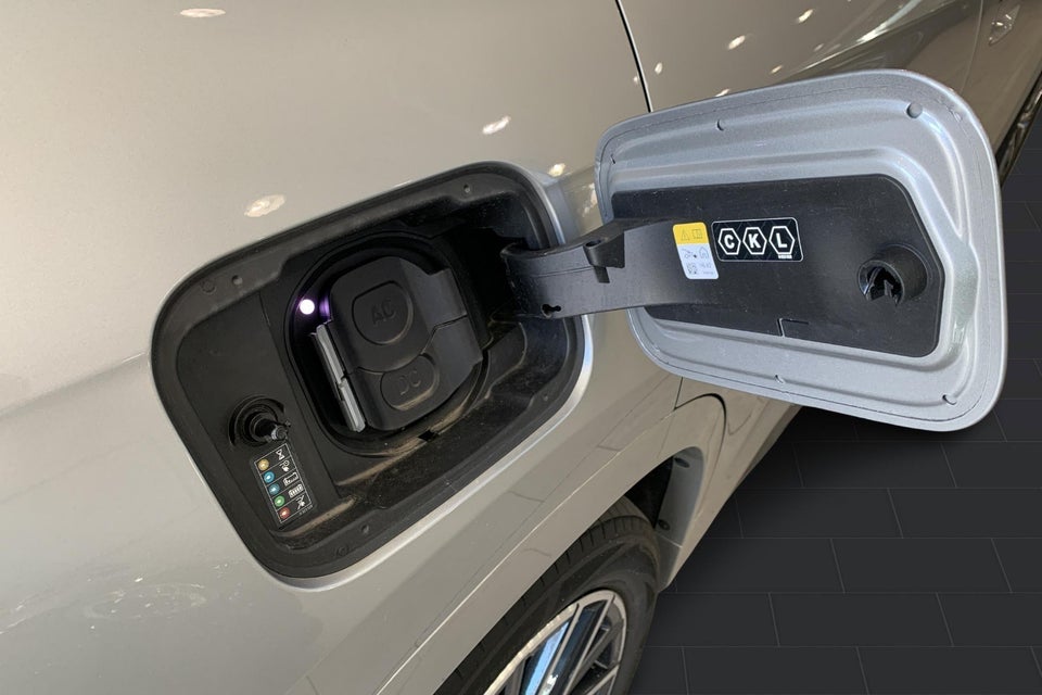 BMW iX1 xDrive30 M-Sport 5d