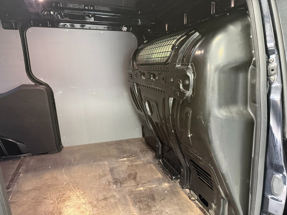 Ford Transit Connect 1,6 TDCi 95 Ambiente lang ECO 5d