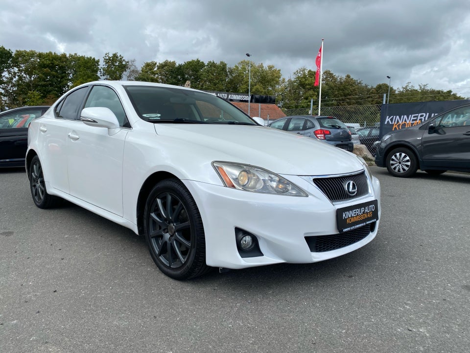 Lexus IS250 2,5 aut. 4d