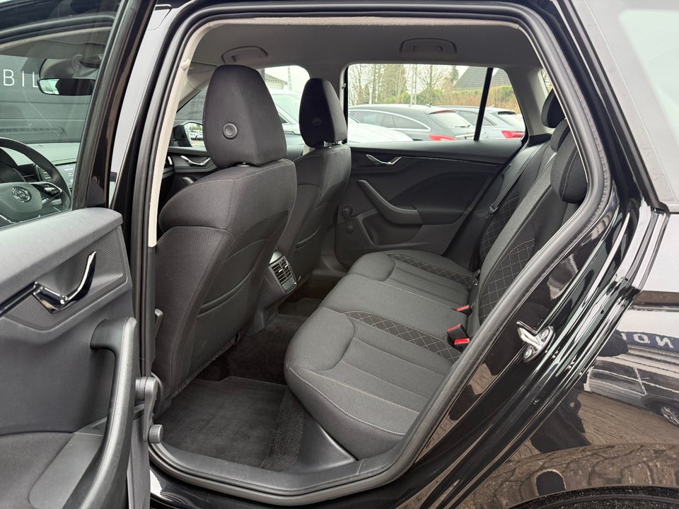 Skoda Kamiq 1,0 TSi 110 Ambition DSG 5d