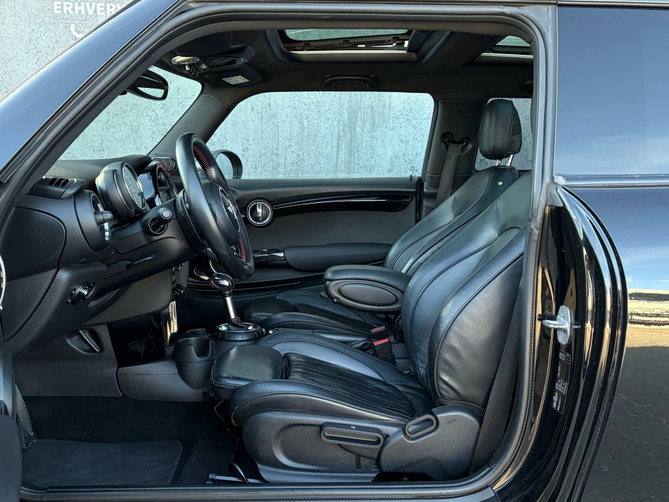 MINI Cooper S 2,0 aut. 3d