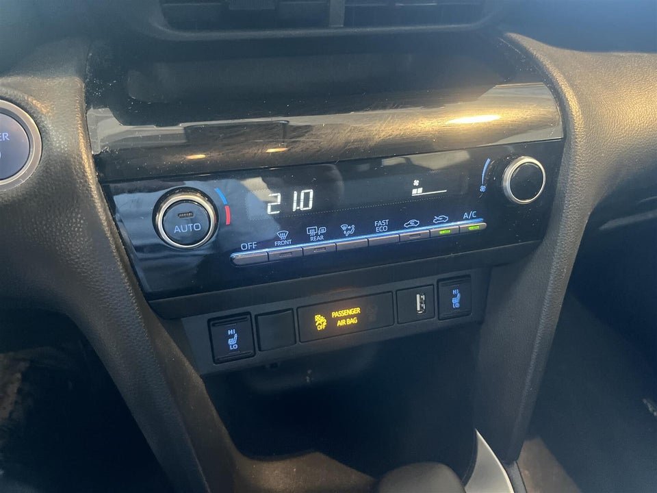 Toyota Yaris Cross 1,5 Hybrid Active e-CVT 5d