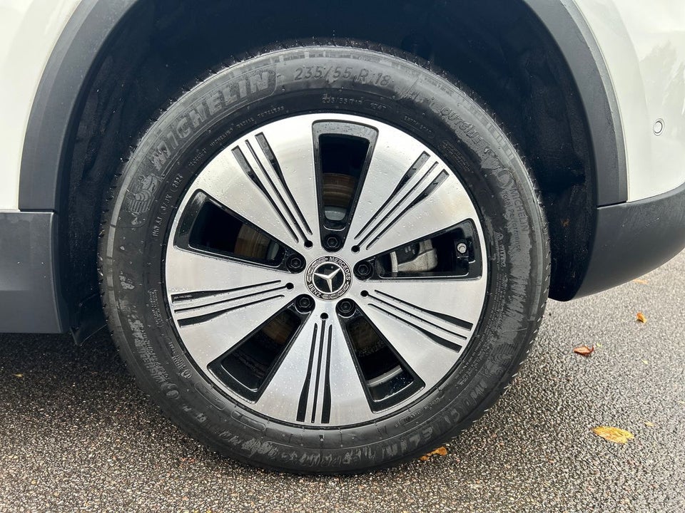 Mercedes EQA250+ Progressive 5d