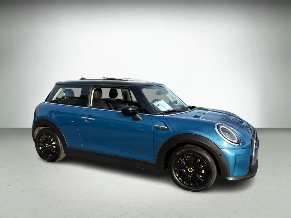 MINI Cooper SE Classic Trim 3d