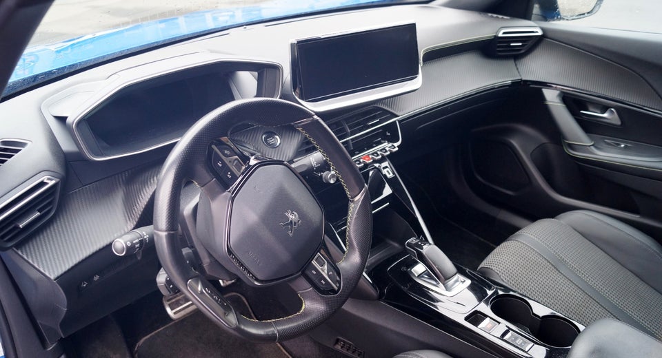 Peugeot e-2008 50 GT Line 5d