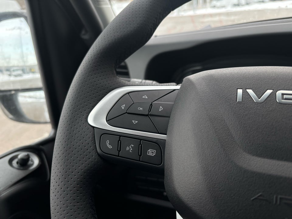 Iveco Daily 3,0 35C18 9m³ Van AG8