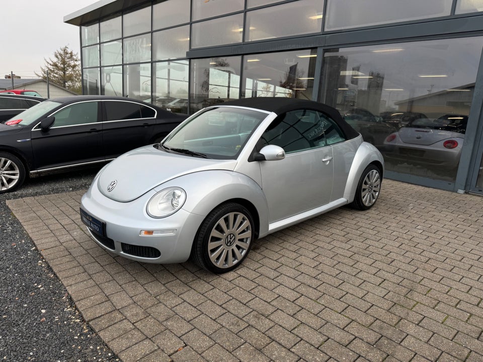 VW New Beetle 1,9 TDi 105 Highline Cabriolet 2d