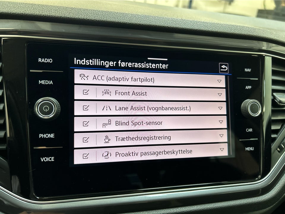 VW T-Roc 1,5 TSi 150 Sport Team DSG 5d