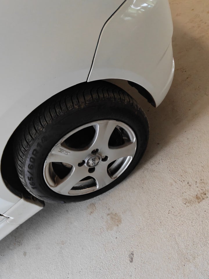 Kia Picanto 1,1 EX 5d