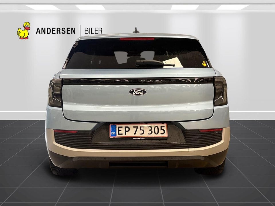 Ford Explorer 79 Premium Extended Range 5d