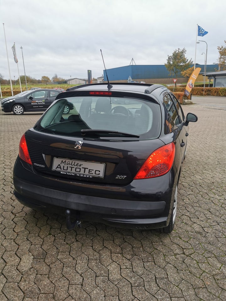 Peugeot 207 1,4 HDi XR 5d