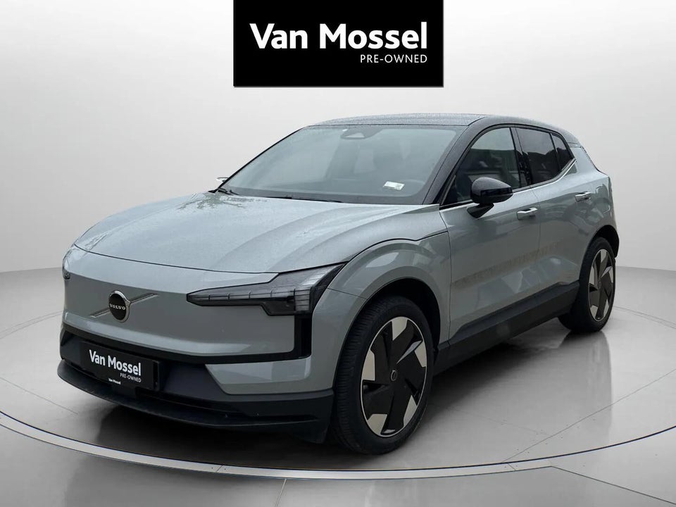 Volvo EX30 Extended Range Plus 5d