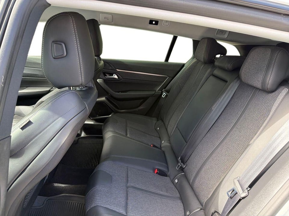 Peugeot 508 1,6 Hybrid Allure Pack SW EAT8 5d