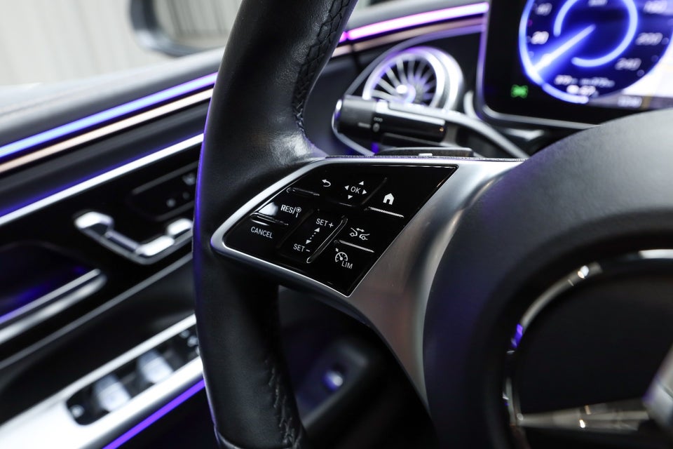 Mercedes EQE350 Electric Art 4d