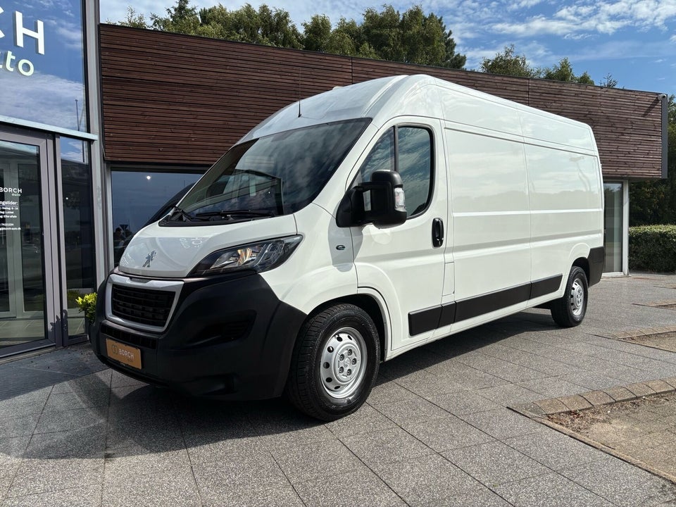 Peugeot e-Boxer 435 70 L3H2 Van