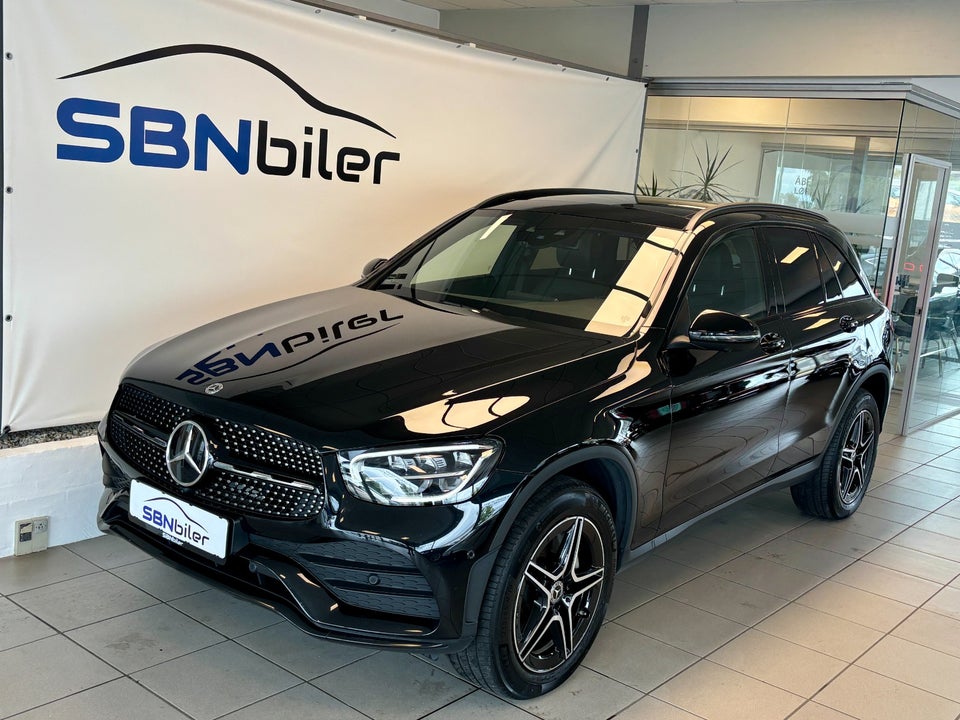 Mercedes GLC300 de 2,0 AMG Night Edition aut. 4Matic 5d