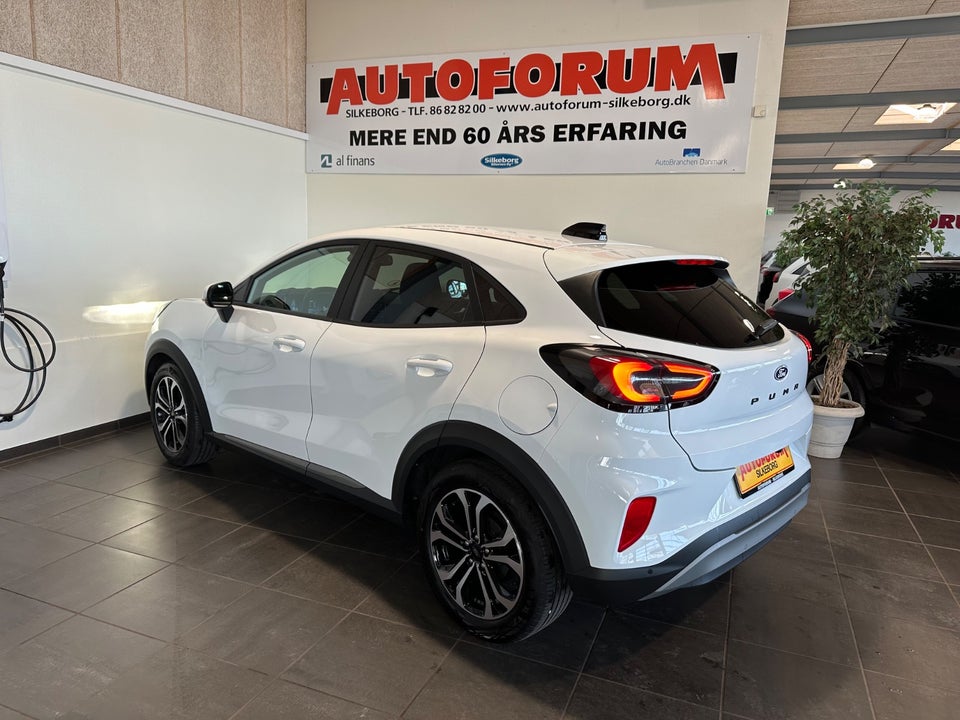 Ford Puma 1,0 EcoBoost mHEV Titanium Van 5d