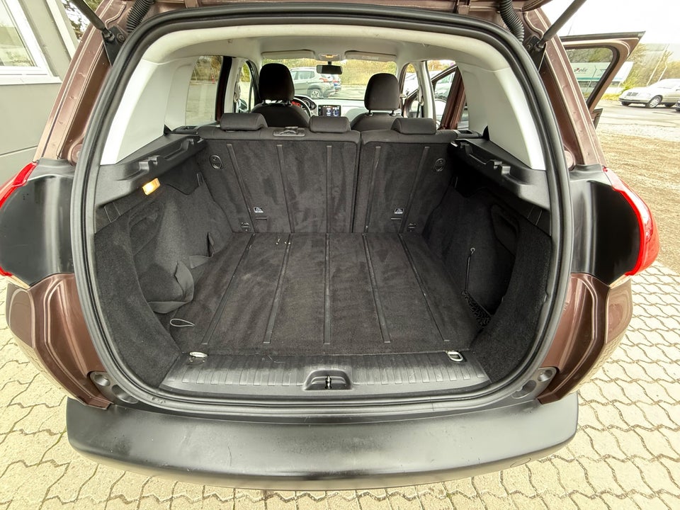 Peugeot 2008 1,2 VTi 82 Active 5d