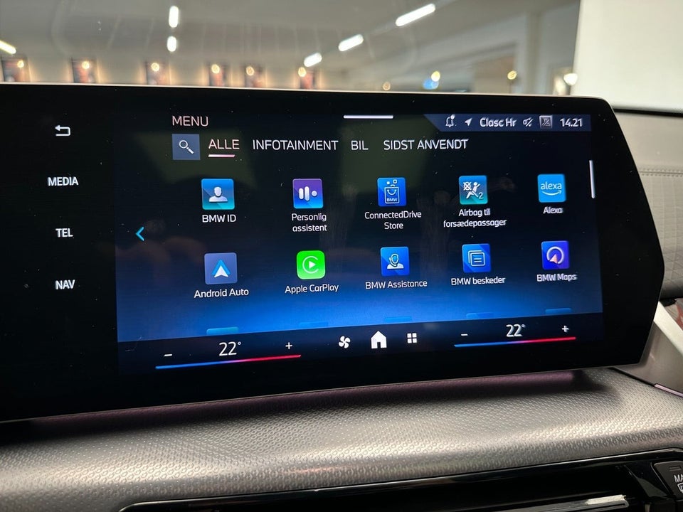 BMW iX2 eDrive20 M-Sport 5d