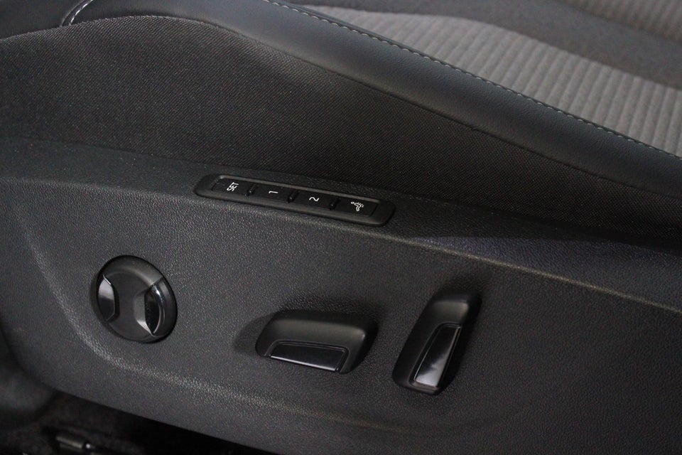 Skoda Enyaq 85 iV Premium 5d