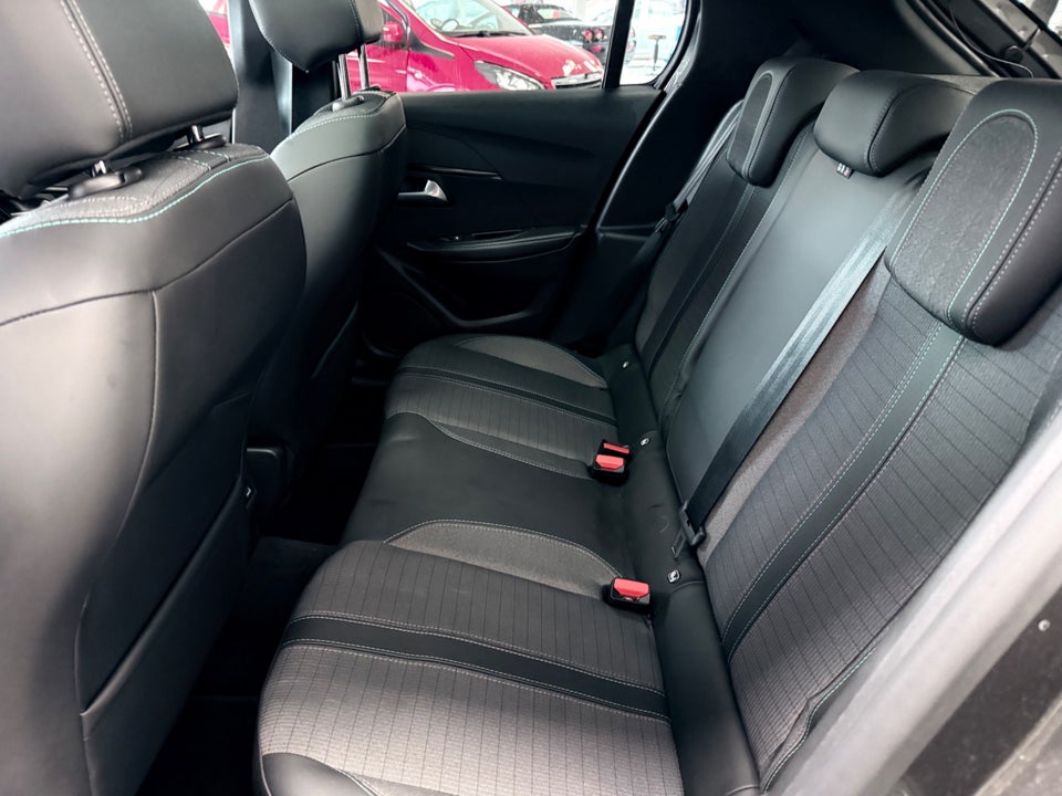 Peugeot 208 1,2 PureTech 100 Edition:210+ EAT8 5d