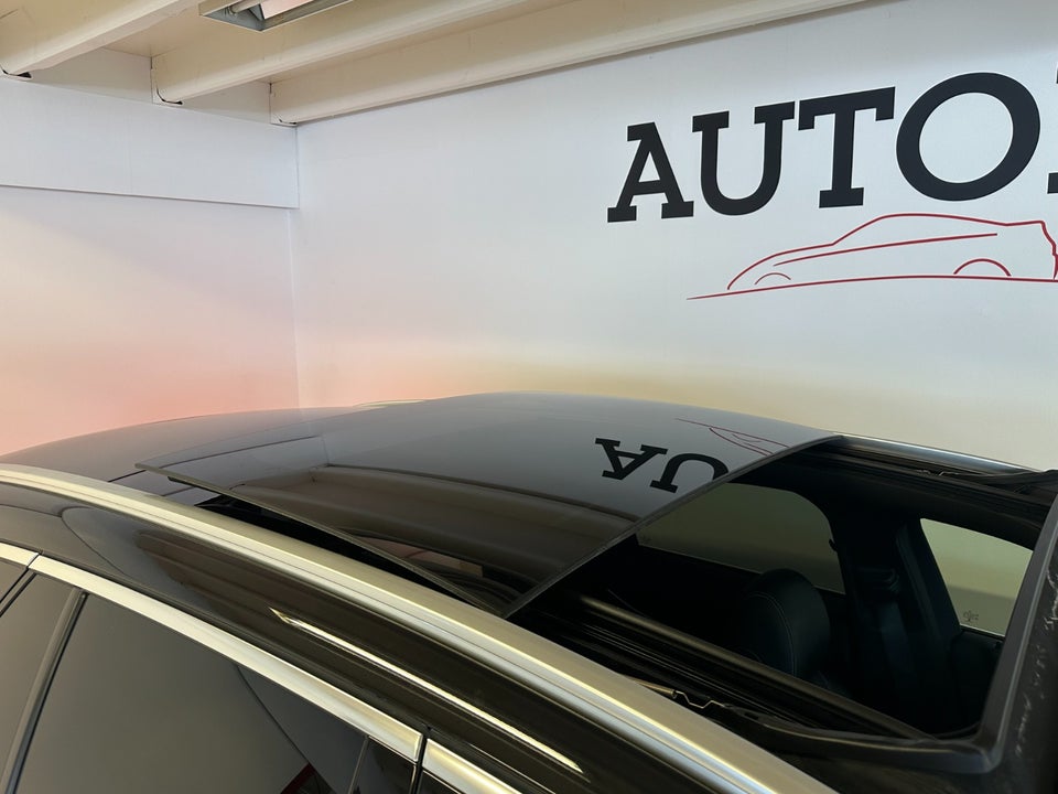 Mercedes E300 de 2,0 AMG Line stc. aut. 4Matic 5d