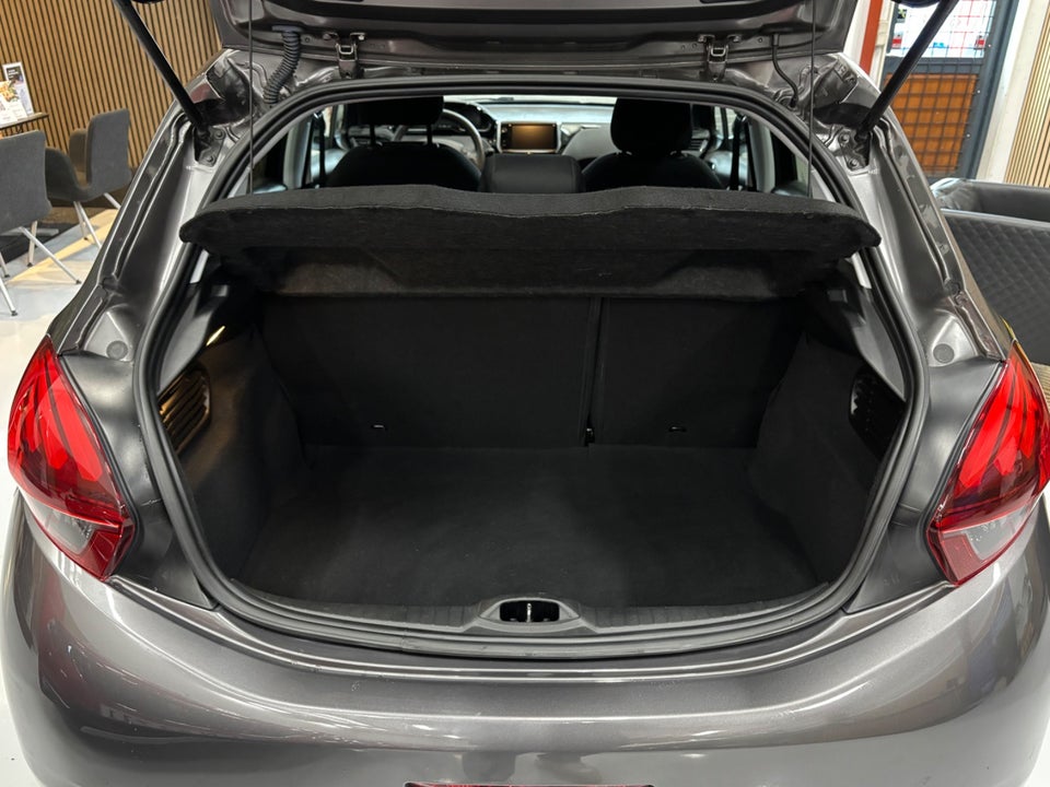 Peugeot 208 1,2 PureTech 82 Active 5d