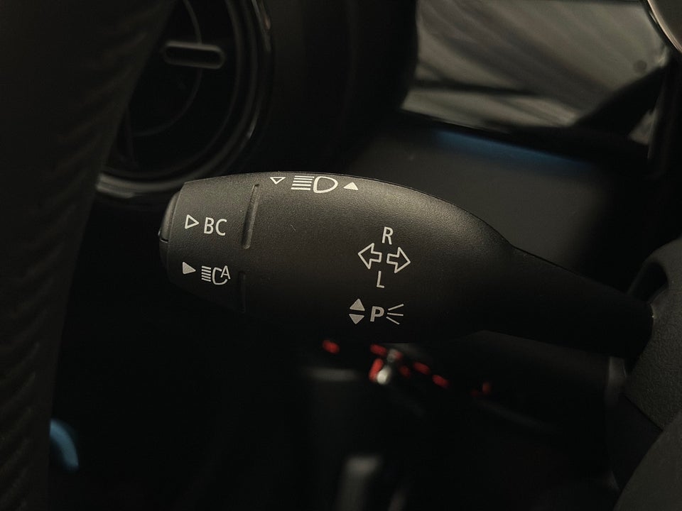 MINI Cooper SE Classic Trim 3d