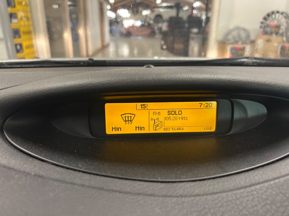 Citroën C5 2,0i 16V Elegance aut. 5d