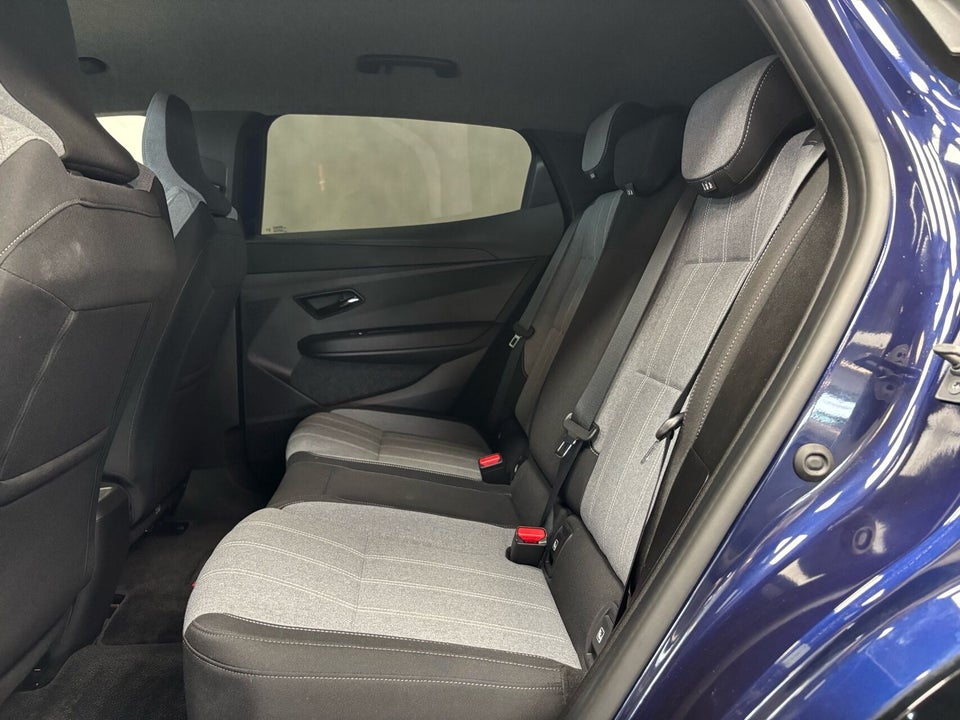 Renault Megane E-Tech 40 Equilibre 5d